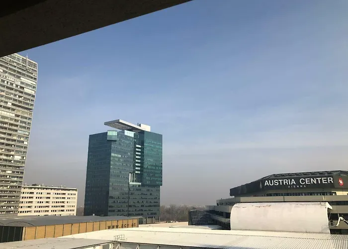 Апартаменты Amazing Austria Center Near Uno