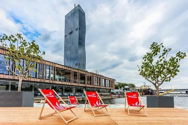 Апартаменты Amazing Austria Center Near Uno *